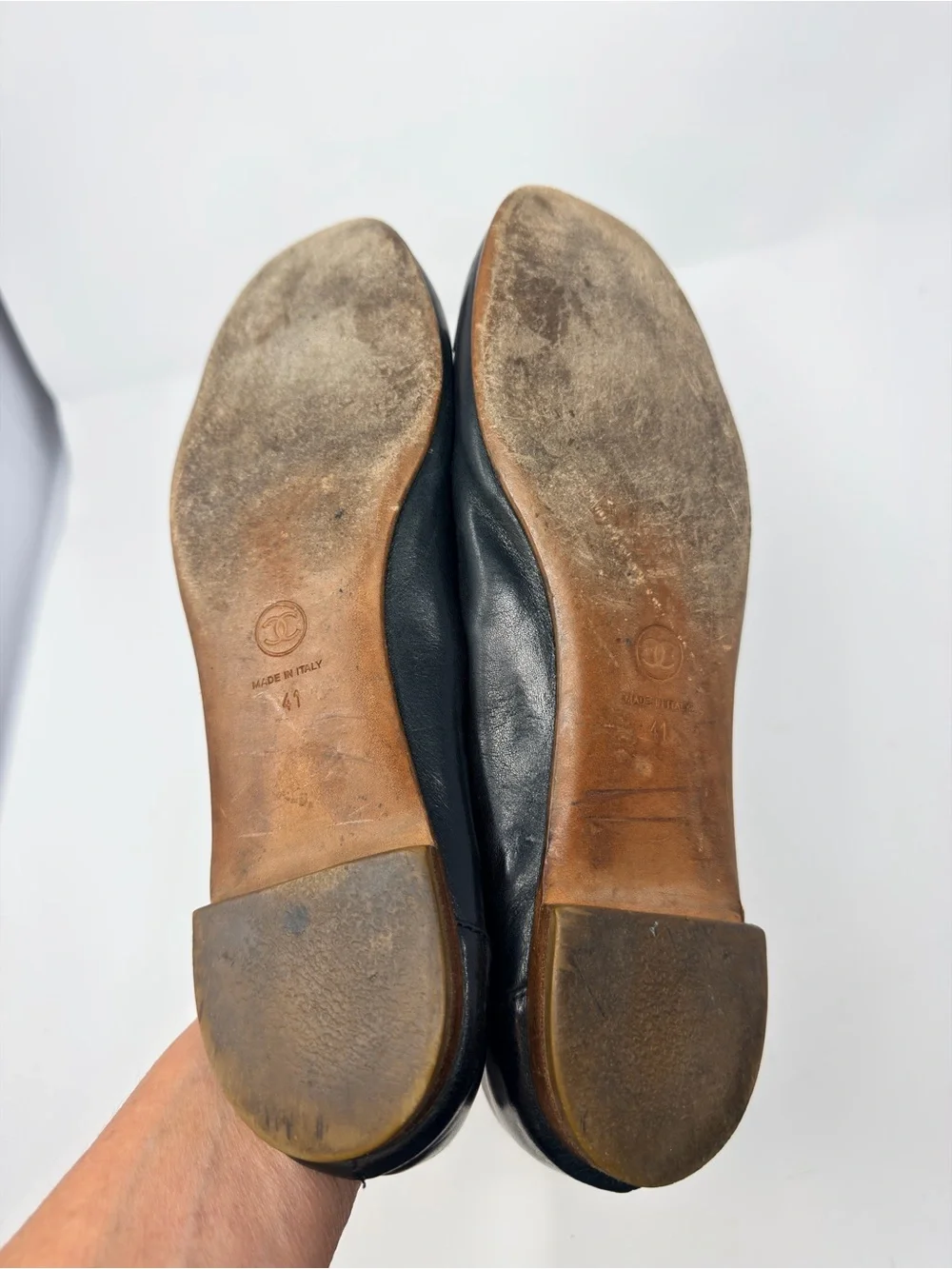 CHANEL Black Leather Loafers with Silver CC Emblem sz41